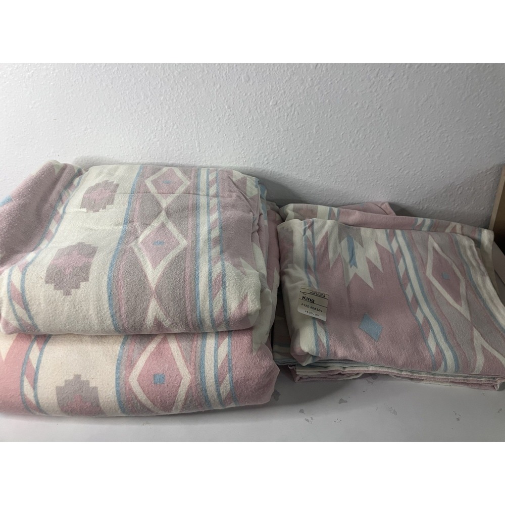 Vintage 80s Dept Store Boho Aztec 4 pc. King Sheet Set Pastel Southwestern